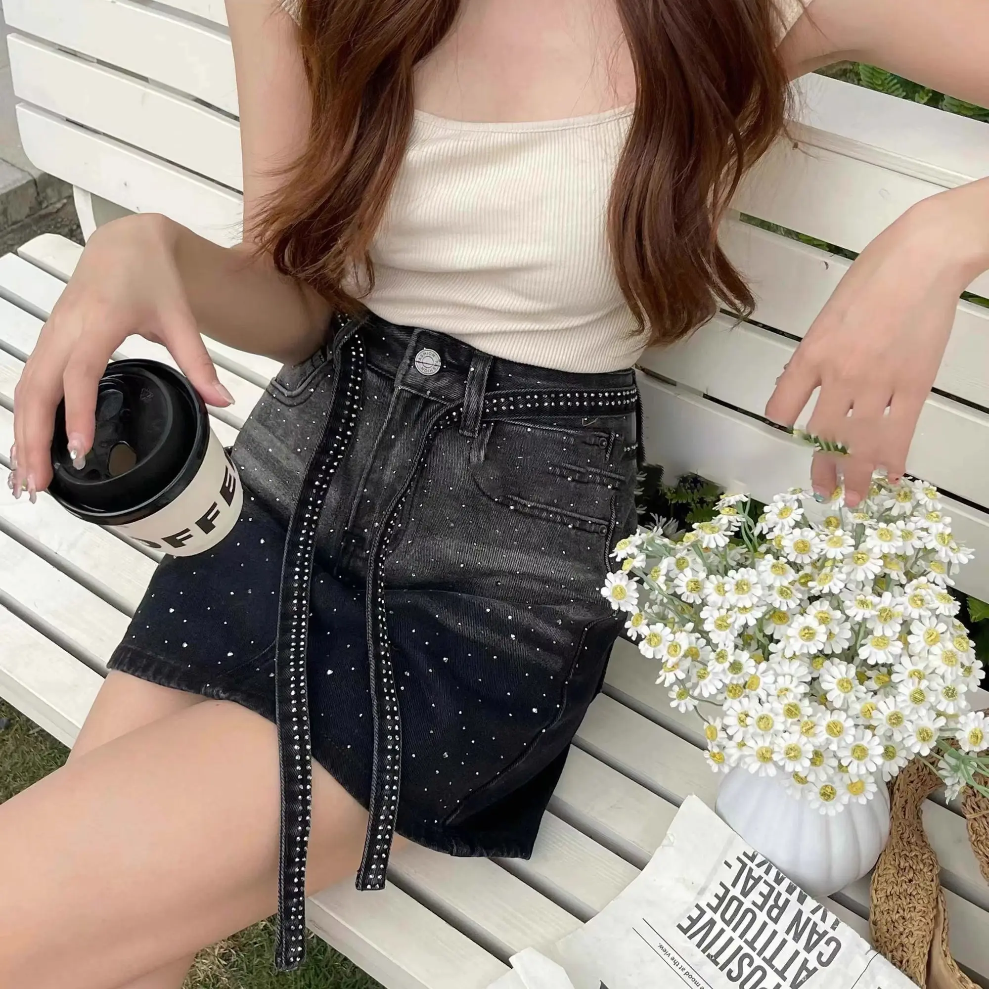 Джинсовые юбки для женщин, гра – обзор и цена Summer Clothing Trends 2025 Women'S